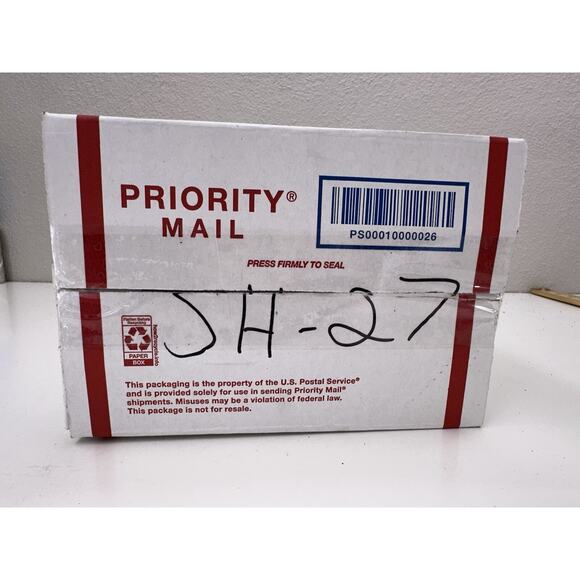 Chilis Womens Flip Flops Size 6 Black Rhinestone Butterfly Suede Thong NEW - Picture 10 of 10